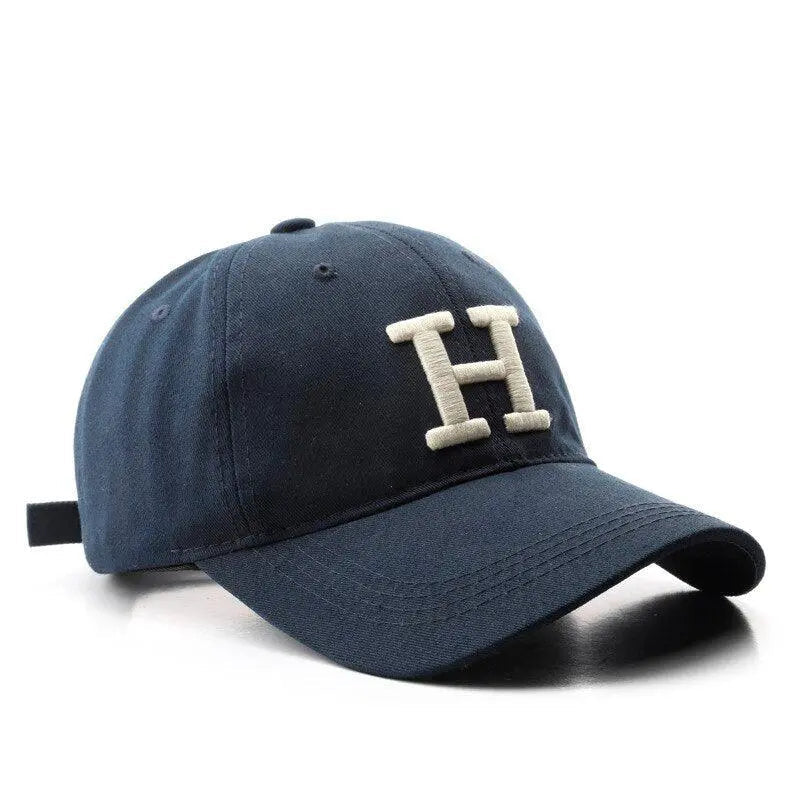 Boné "H"