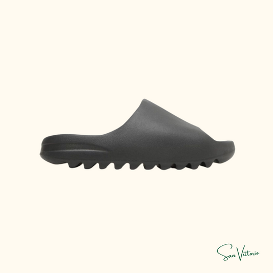 Sandália Yeezy Slide "Onyx"