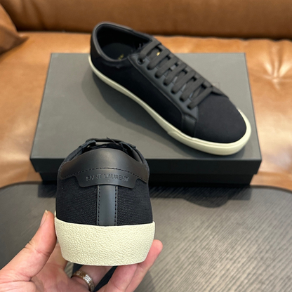 Tênis Cano Baixo Yves Saint Laurent Preto