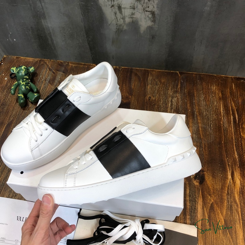 Tênis "Rockstud Garavani" Valentino