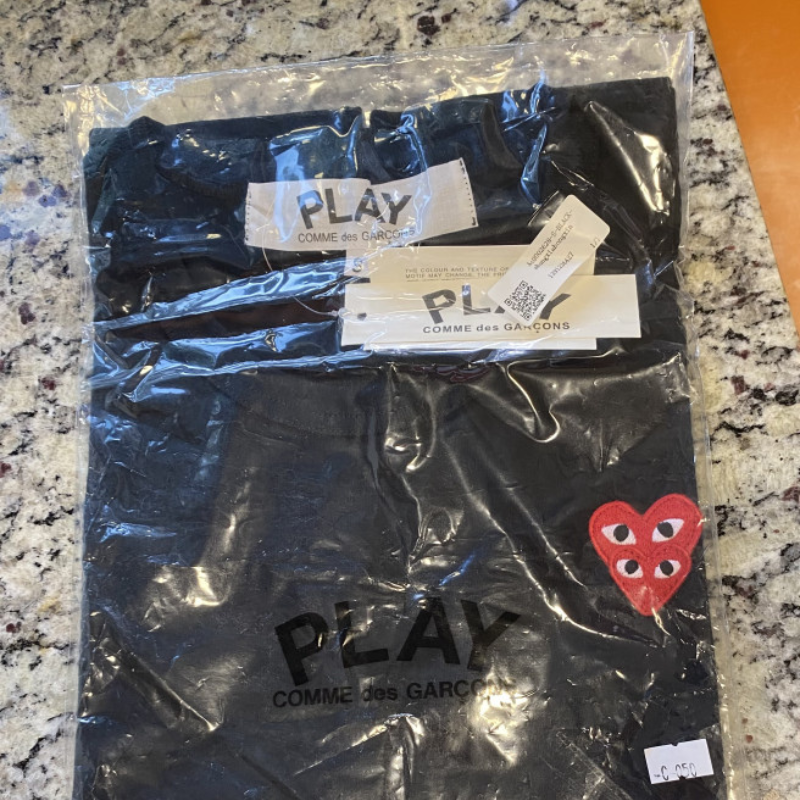 Camiseta "Family Heart" CDG