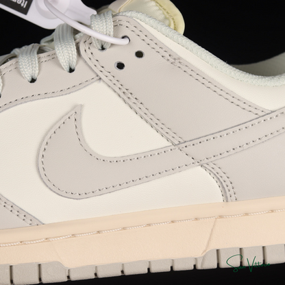 Nike Dunk Low Light Bone