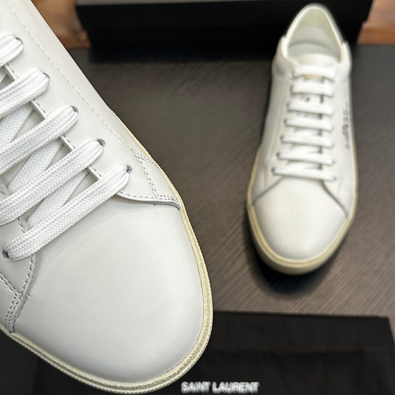 Tênis Cano Baixo Yves Saint Laurent Branco
