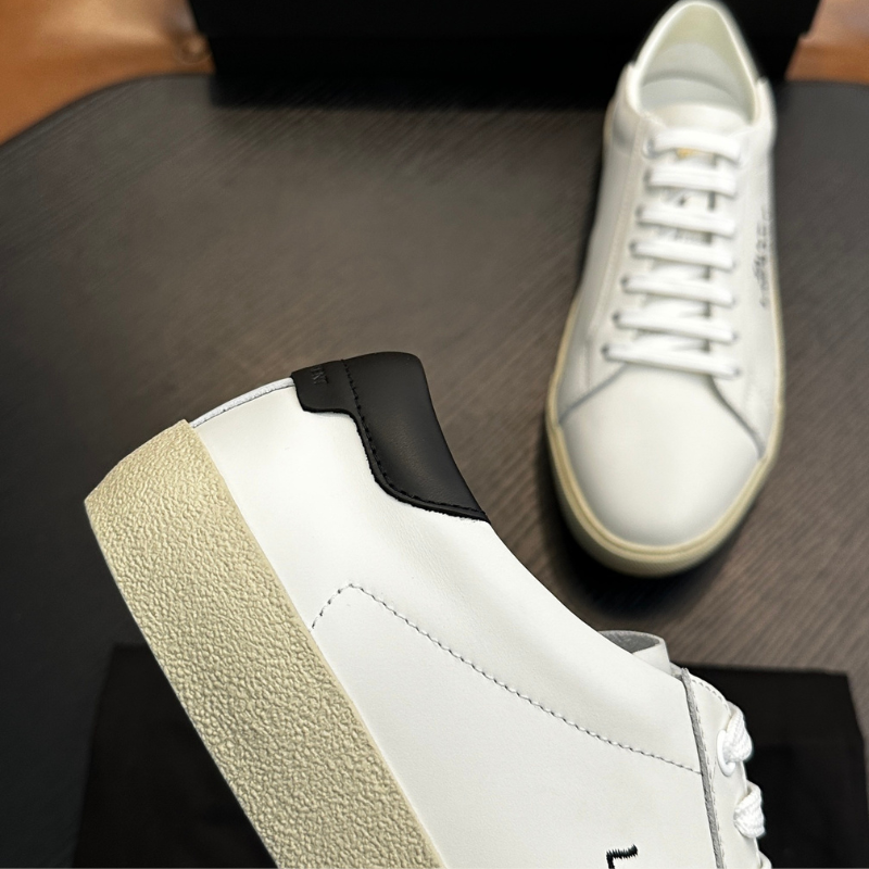 Tênis Cano Baixo Yves Saint Laurent Branco