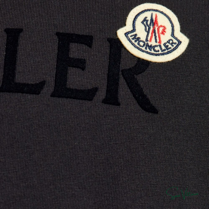 Camiseta "Com Logo Flocado" Moncler